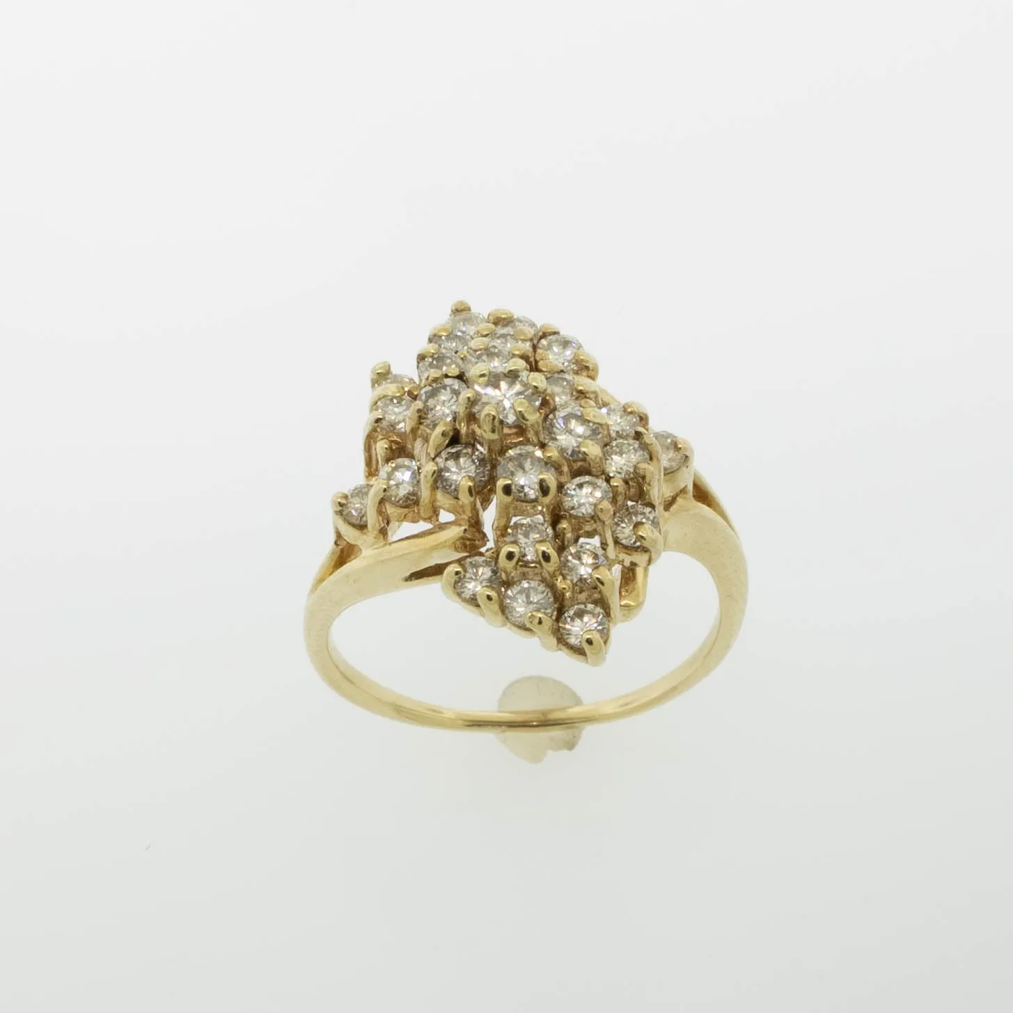 14K Yellow Gold Diamond Cluster Ring 1 CT TW (Size 7-3/8) (Estate Jewelry)