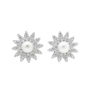 18ct White Gold Diamond & Cultured Pearl Flower Stud Earrings