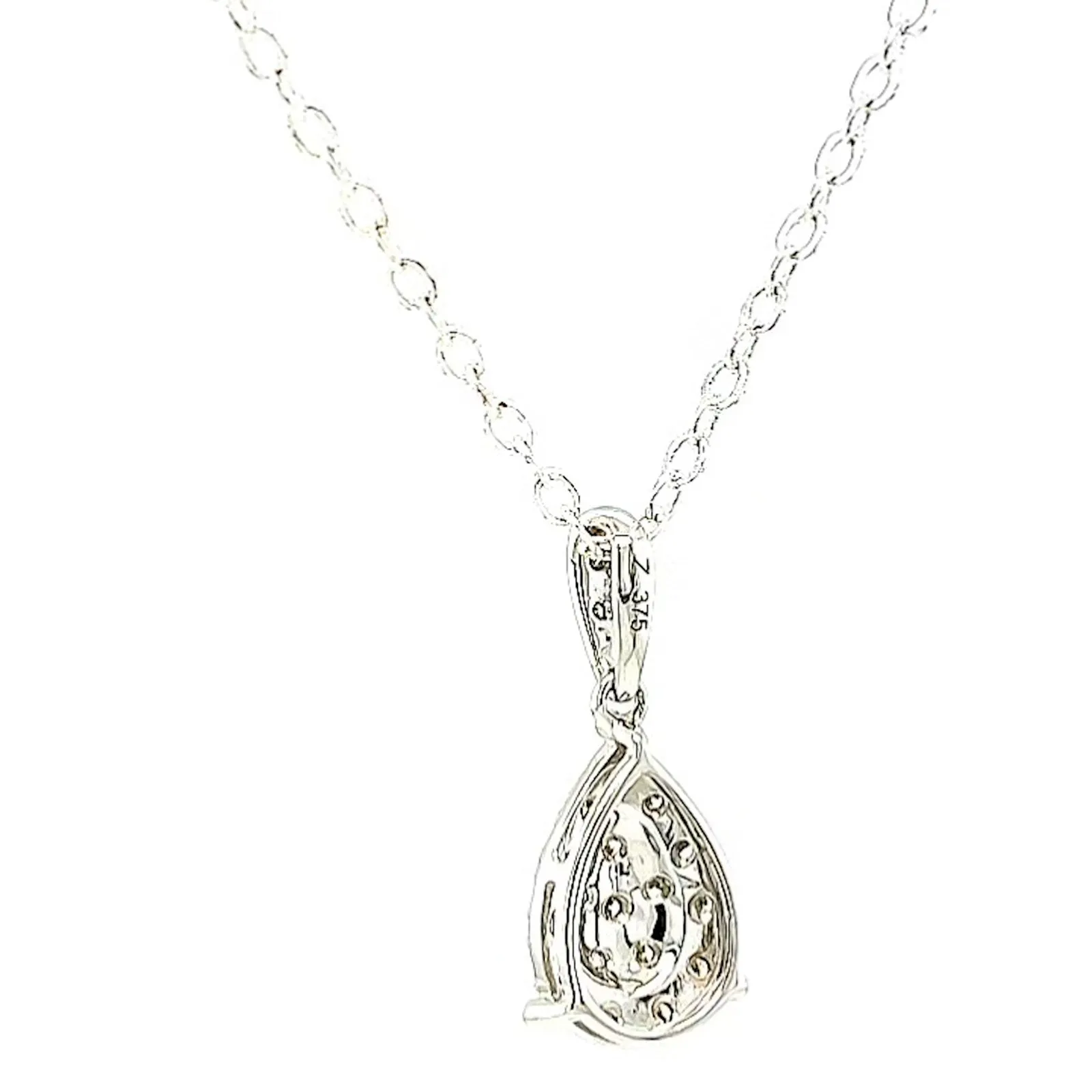 9ct White Gold Round Brilliant Cut 0.10 CARAT tw of Diamonds Pendant