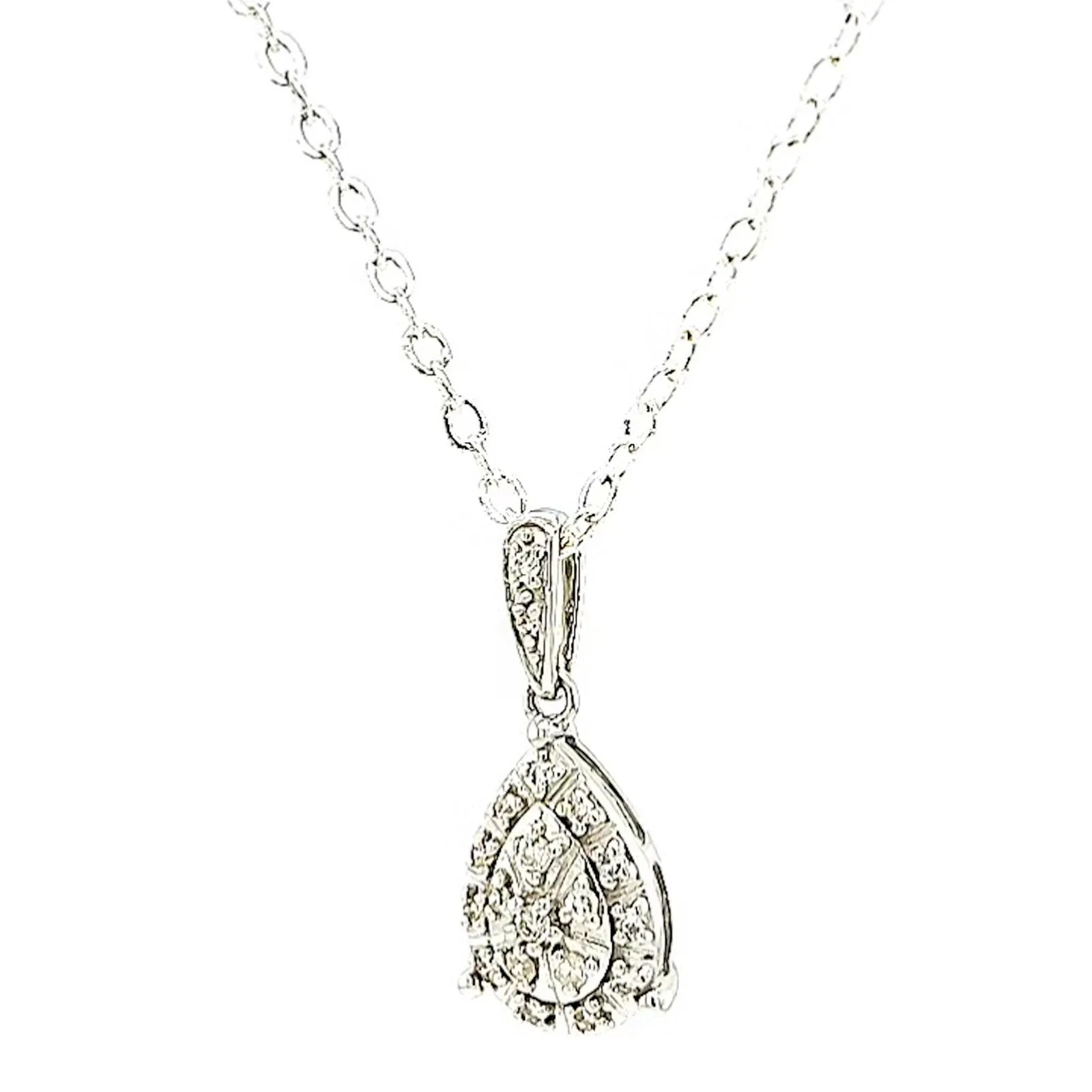 9ct White Gold Round Brilliant Cut 0.10 CARAT tw of Diamonds Pendant