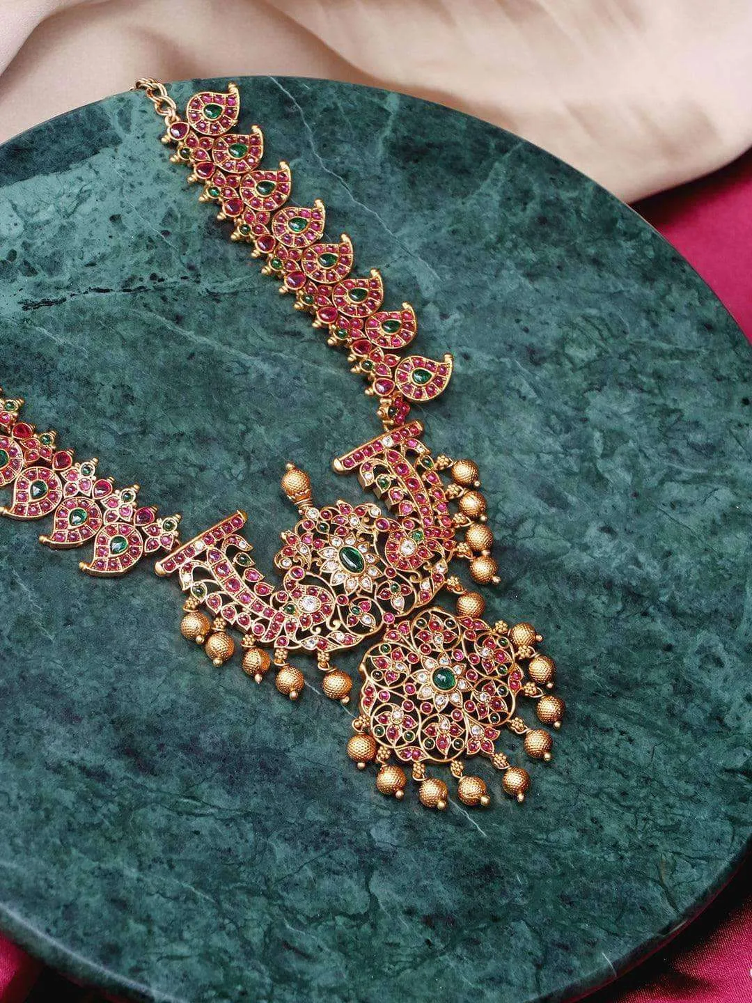 Bridal Red And Green Mango Design Necklace Set