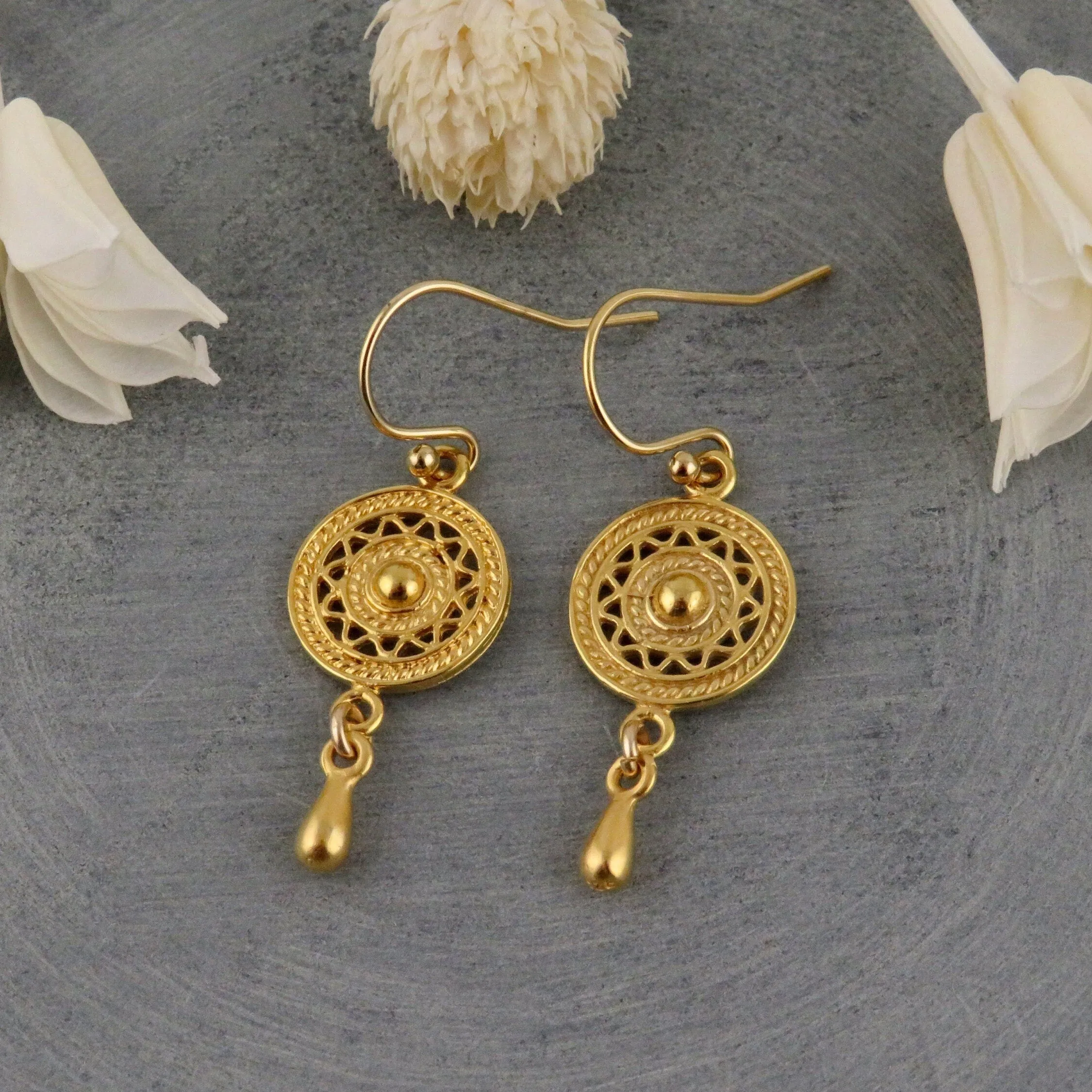 Geo Drop Earrings - Gold