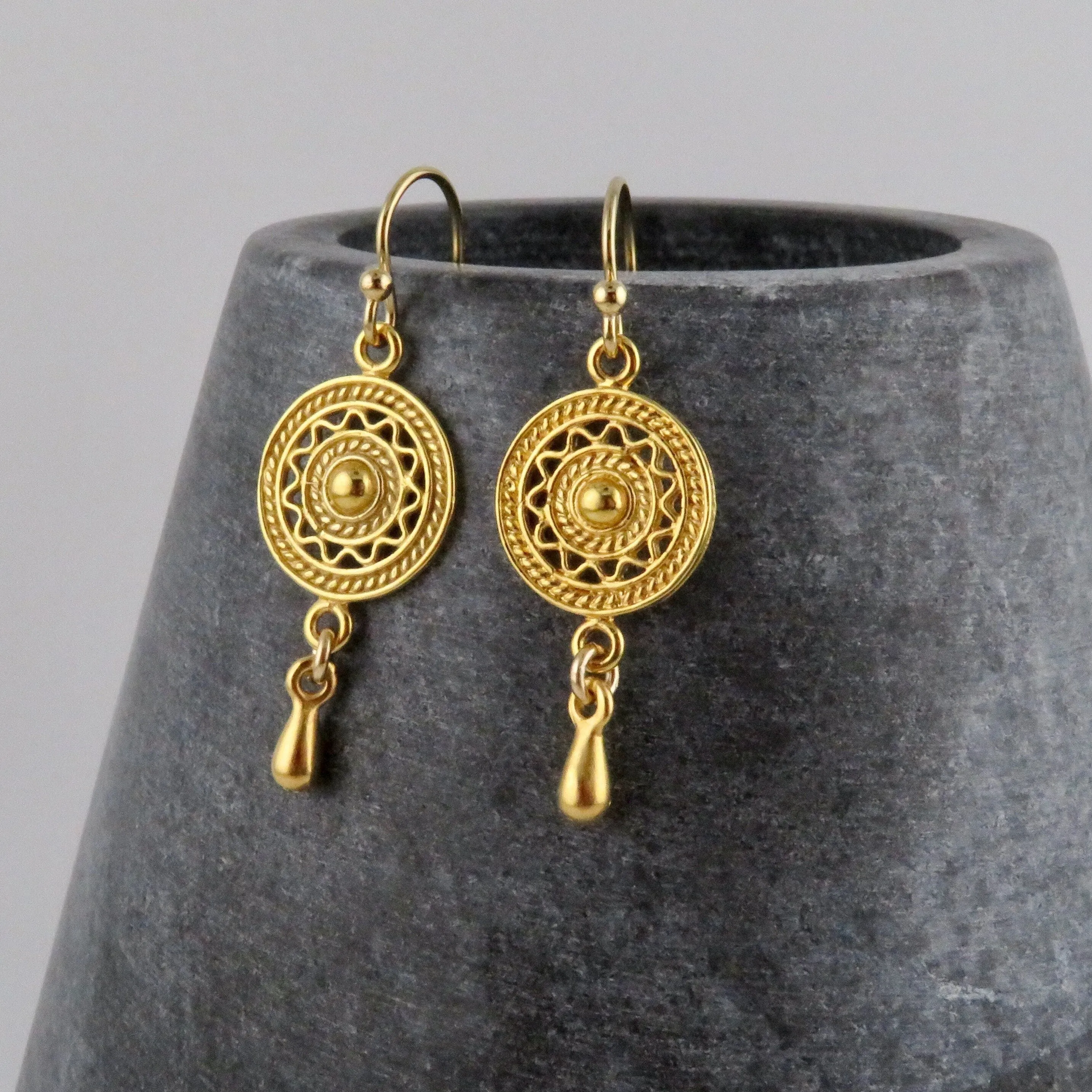 Geo Drop Earrings - Gold