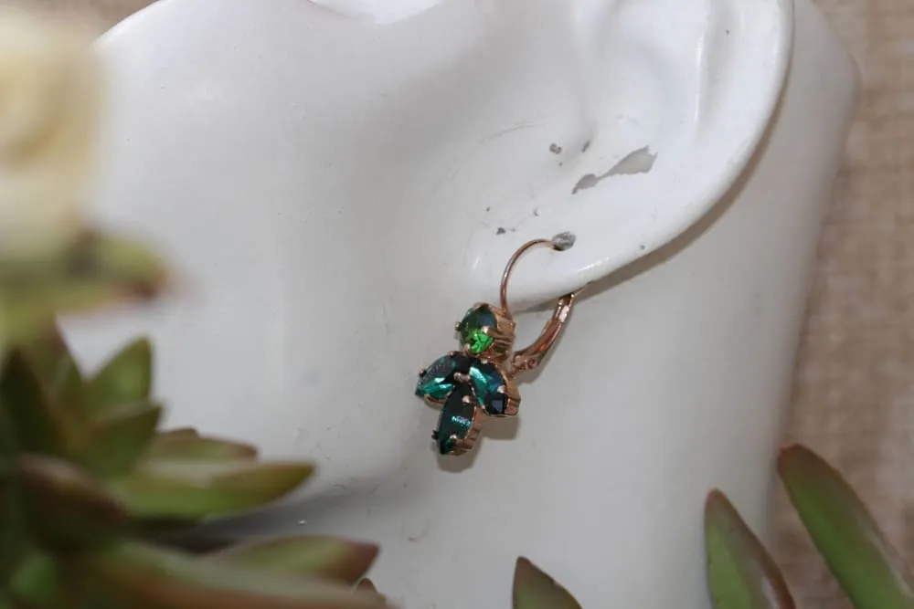 GREEN LEVERBACK EARRINGS