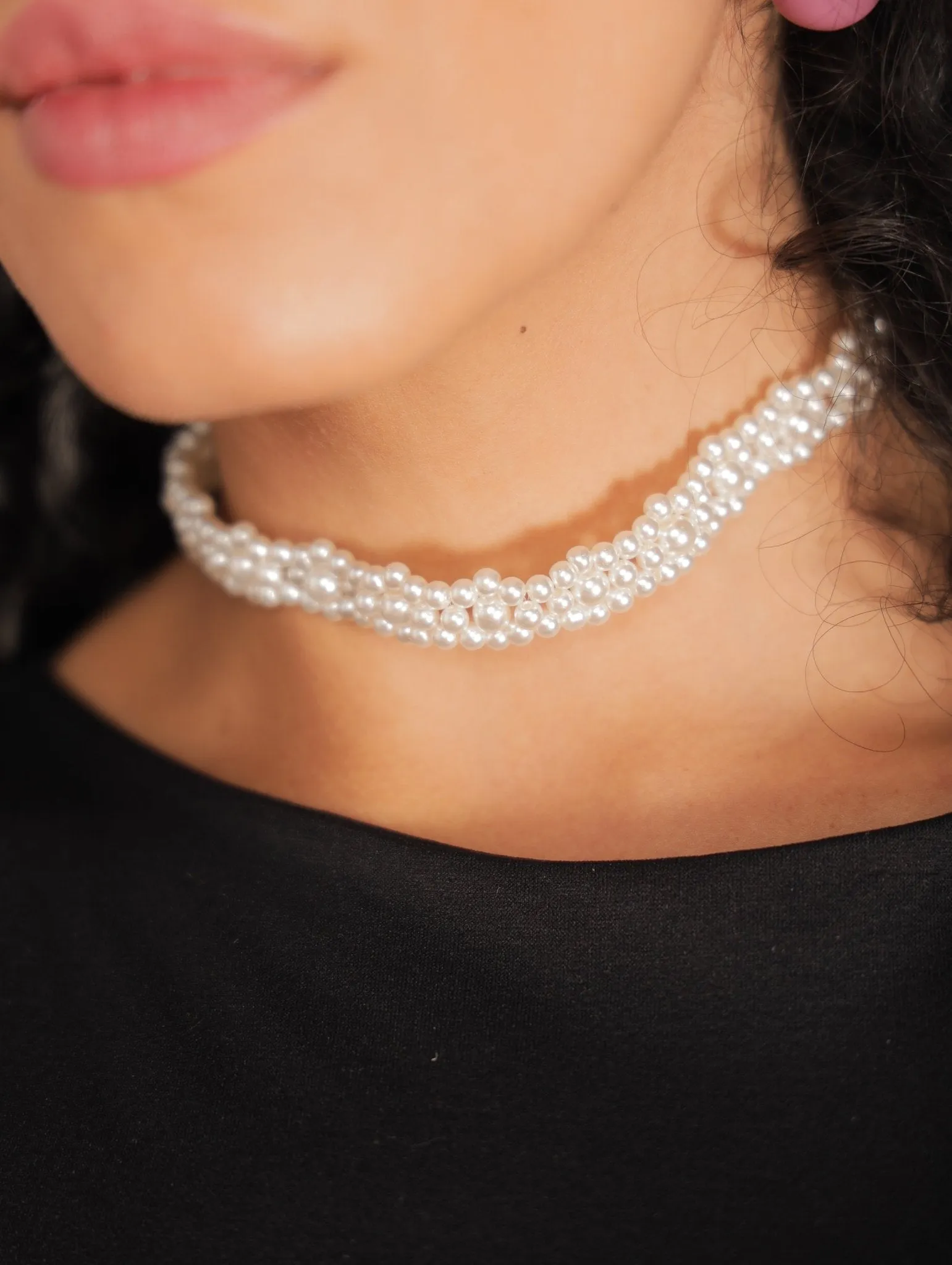 Millie Pearl Flower Choker