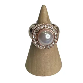 Rose Pearl Diamanté Ring