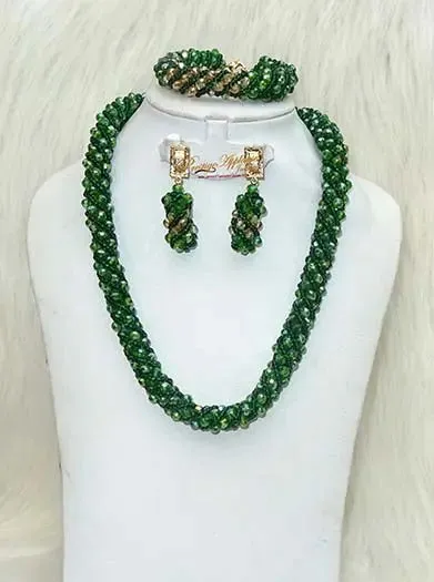 Simple Green and Gold 1 Layer Necklace Set by PrestigeApplause - Versatile Jewelry for Any Style