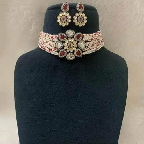 Small Pearls Choker And Earring Set