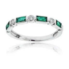 Stackable Alternating Emerald and Round Diamond Band