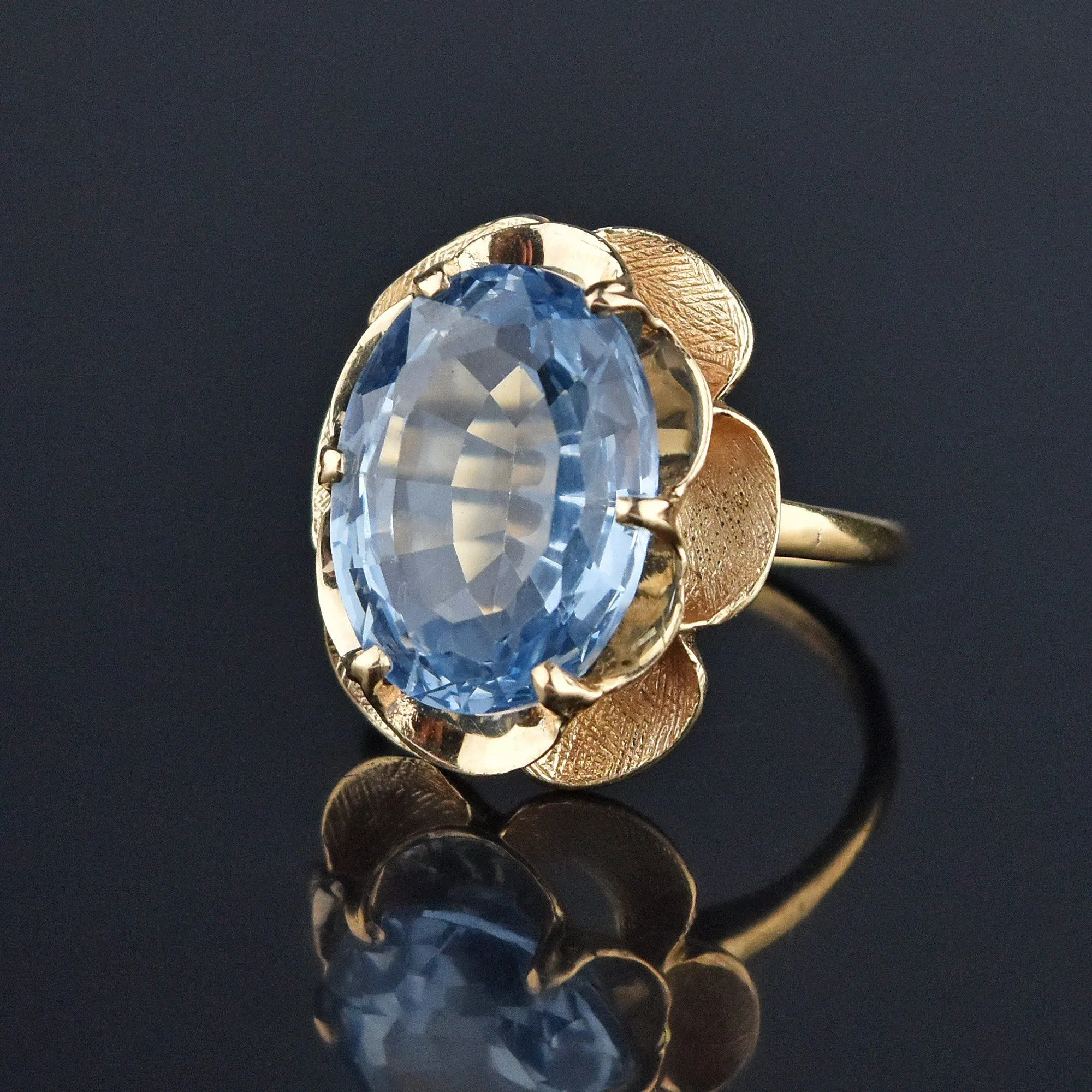 Vintage 10CTW Blue Topaz Gold Double Buttercup Ring