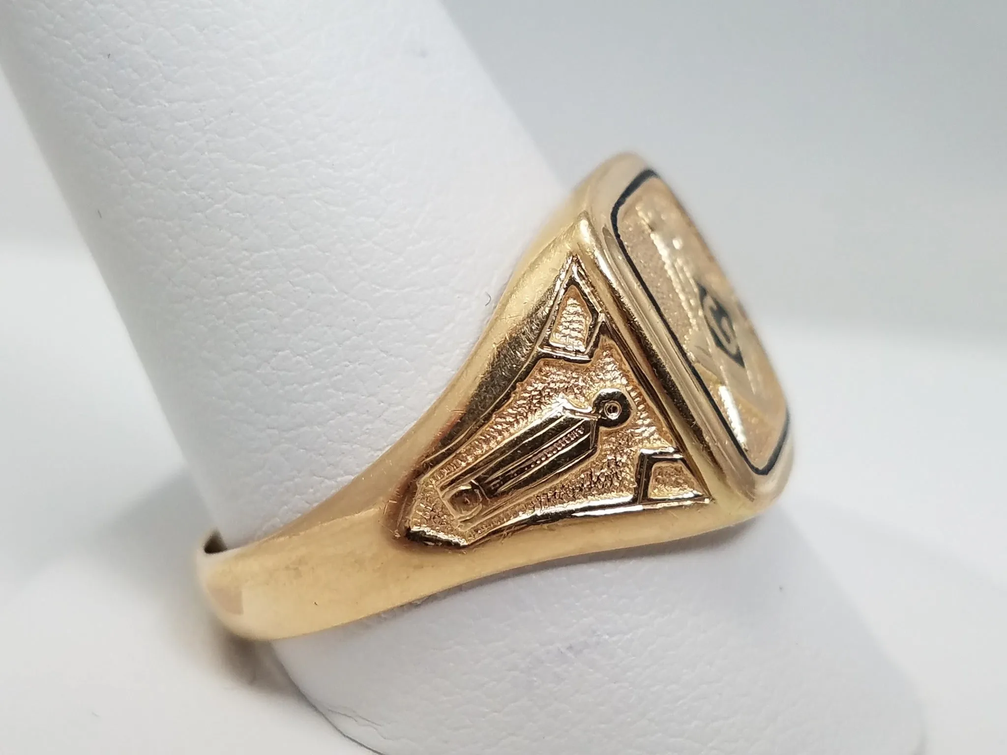 Vintage 14k Solid Gold Men's Masonic Ring