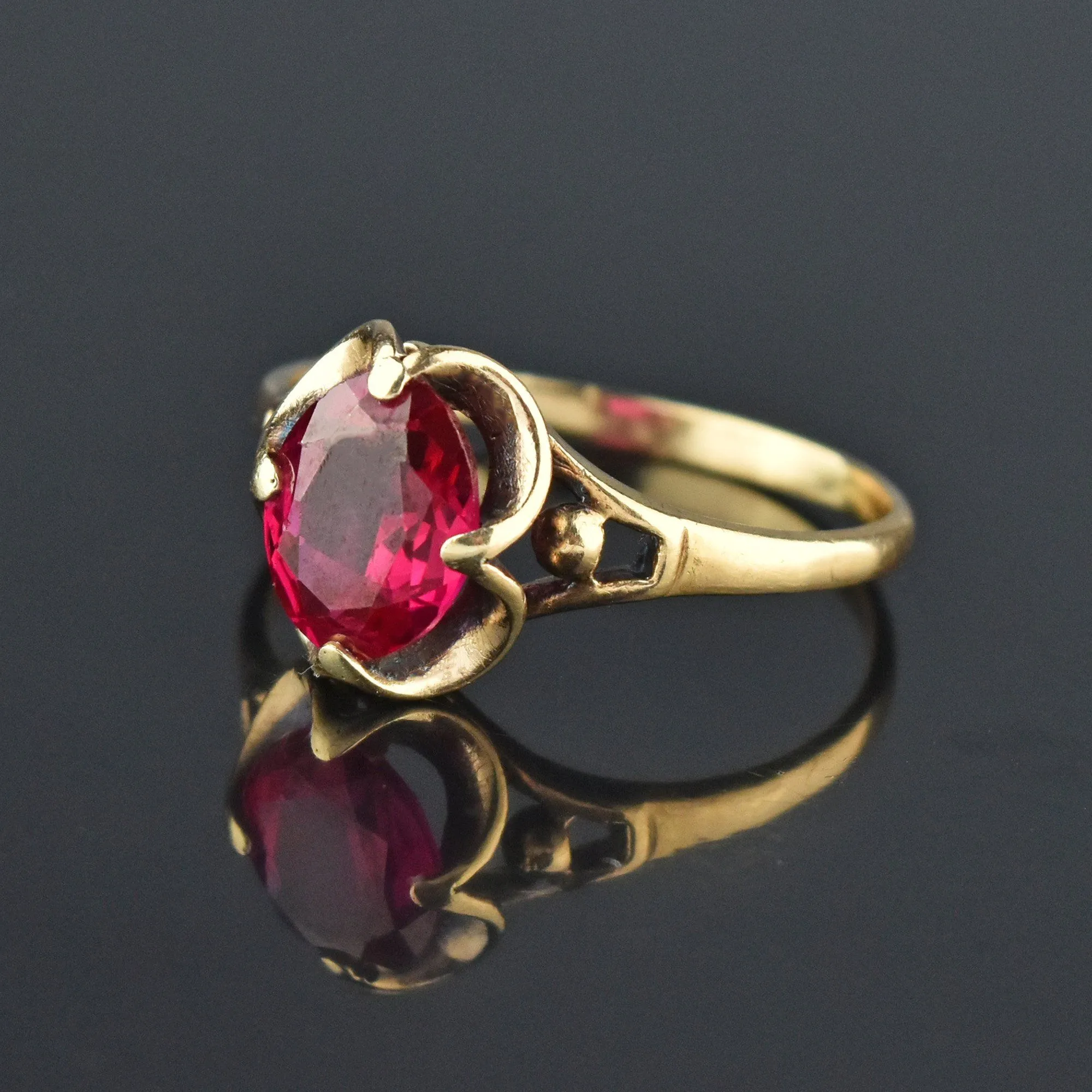 Vintage Retro Gold Buttercup Ruby Ring, Sz 11