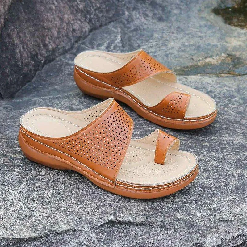 Women ring toe summer slide sandals with arch support